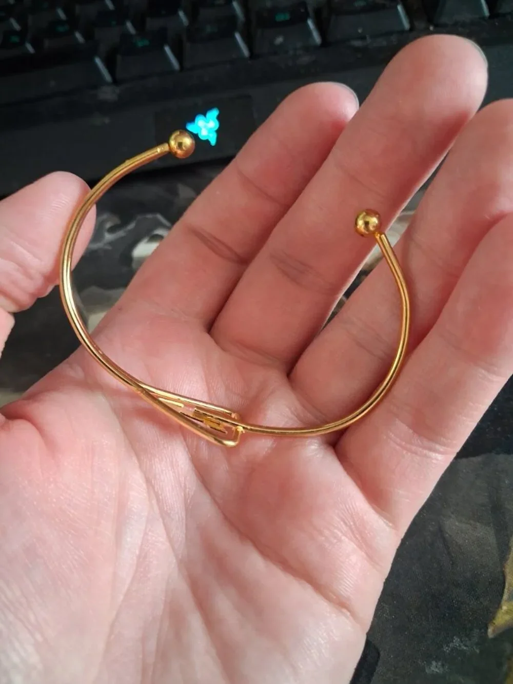 N/A dainty gold